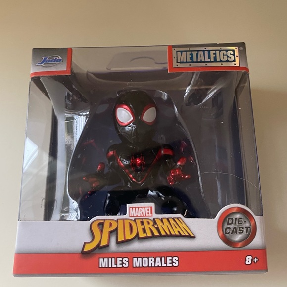 MARVEL Spiderman: Ghost - Spider and Miles Morales Metalfigs set of 2 - Picture 4 of 5